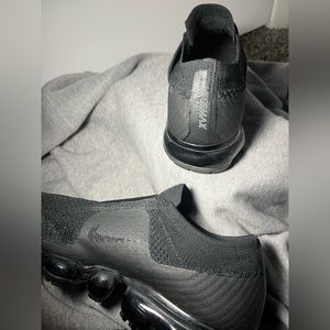 Nike Air VaporMax Moc Triple Black ‼️
